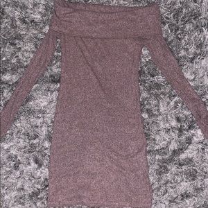 Bodycon off-the-shoulder dress